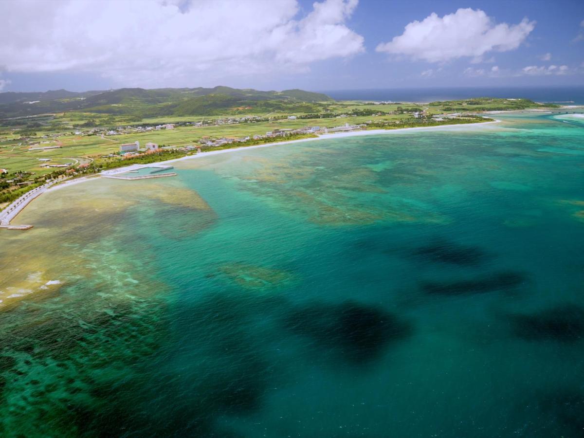 Watermark Hotel Okinawa Kume Island كوميجيما المظهر الخارجي الصورة