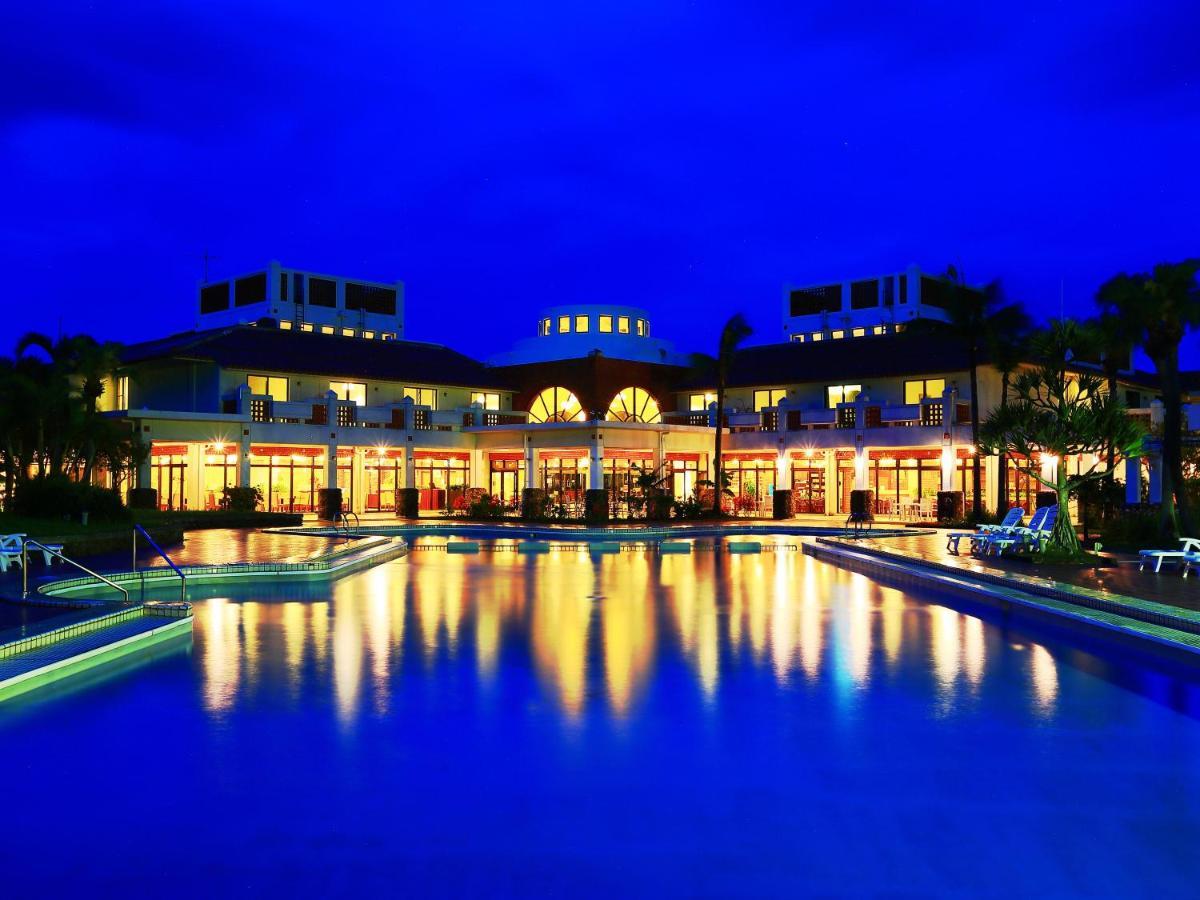 Watermark Hotel Okinawa Kume Island كوميجيما المظهر الخارجي الصورة
