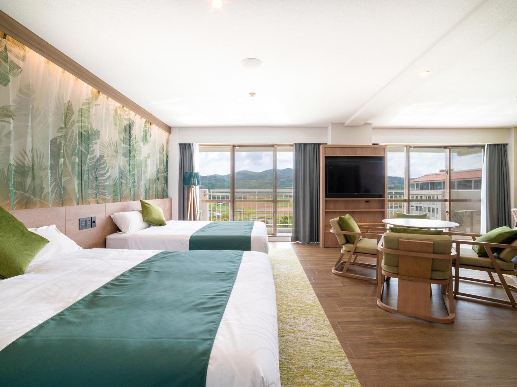 Watermark Hotel Okinawa Kume Island كوميجيما المظهر الخارجي الصورة