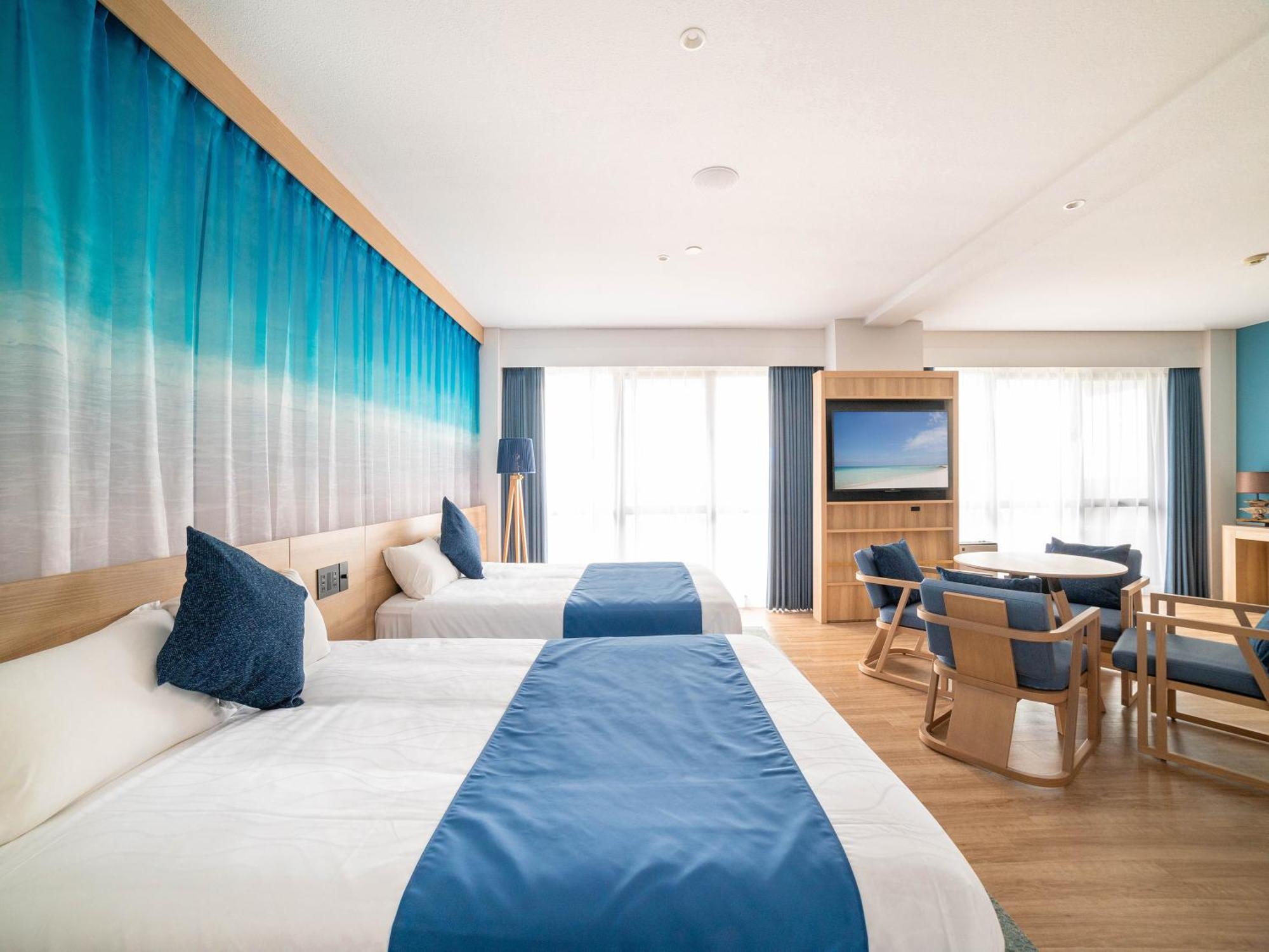 Watermark Hotel Okinawa Kume Island كوميجيما المظهر الخارجي الصورة
