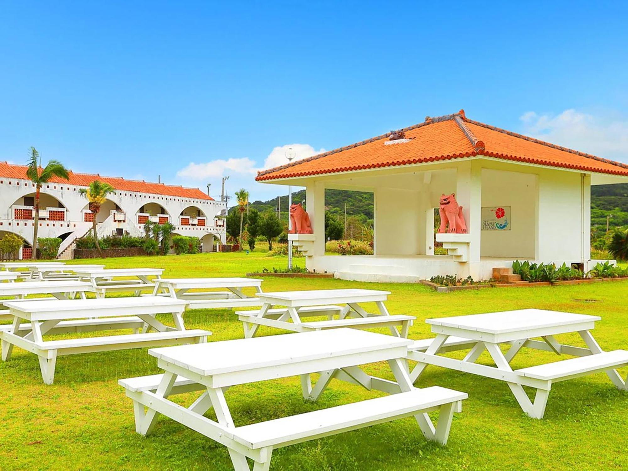 Watermark Hotel Okinawa Kume Island كوميجيما المظهر الخارجي الصورة