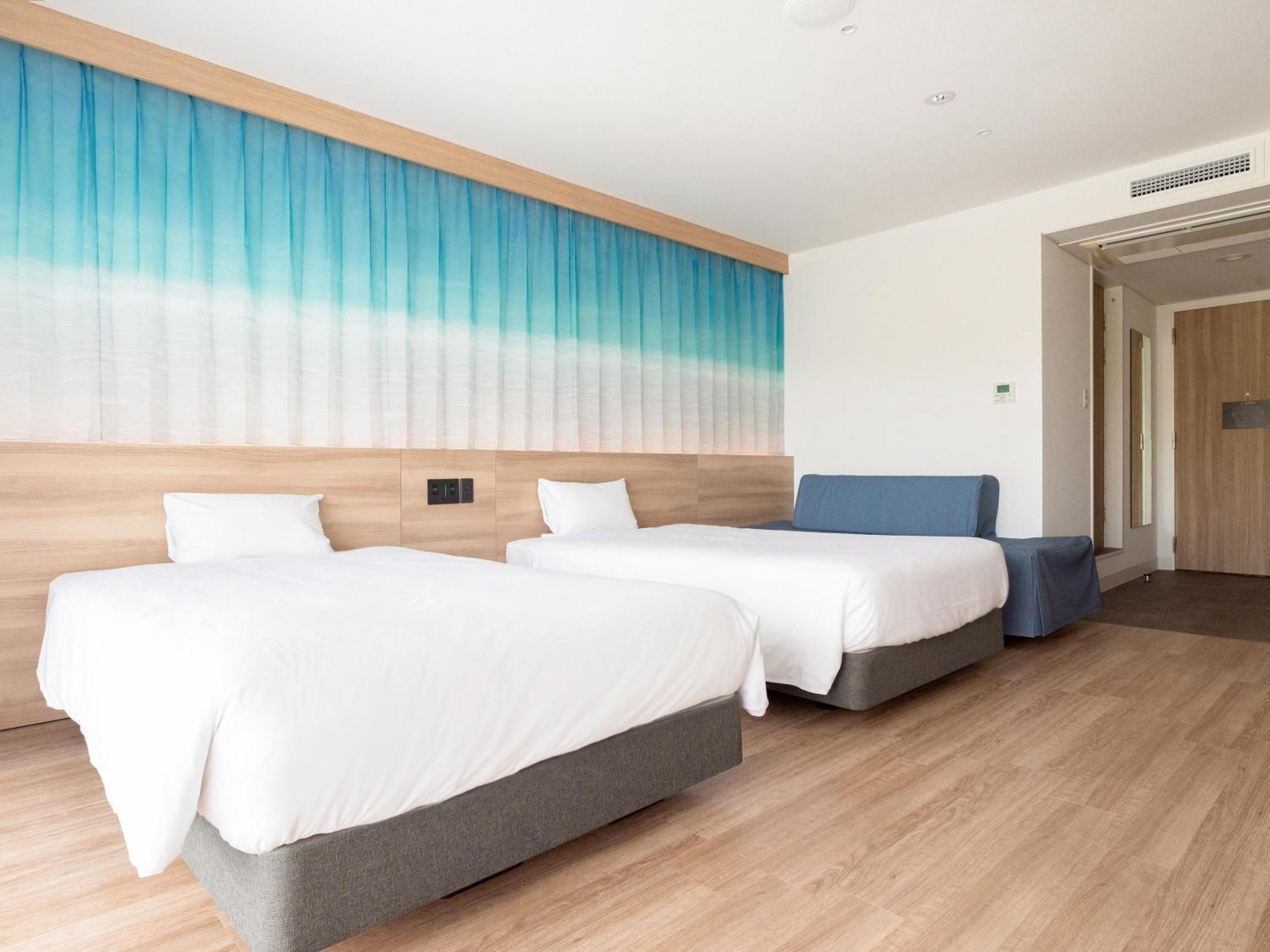 Watermark Hotel Okinawa Kume Island كوميجيما المظهر الخارجي الصورة