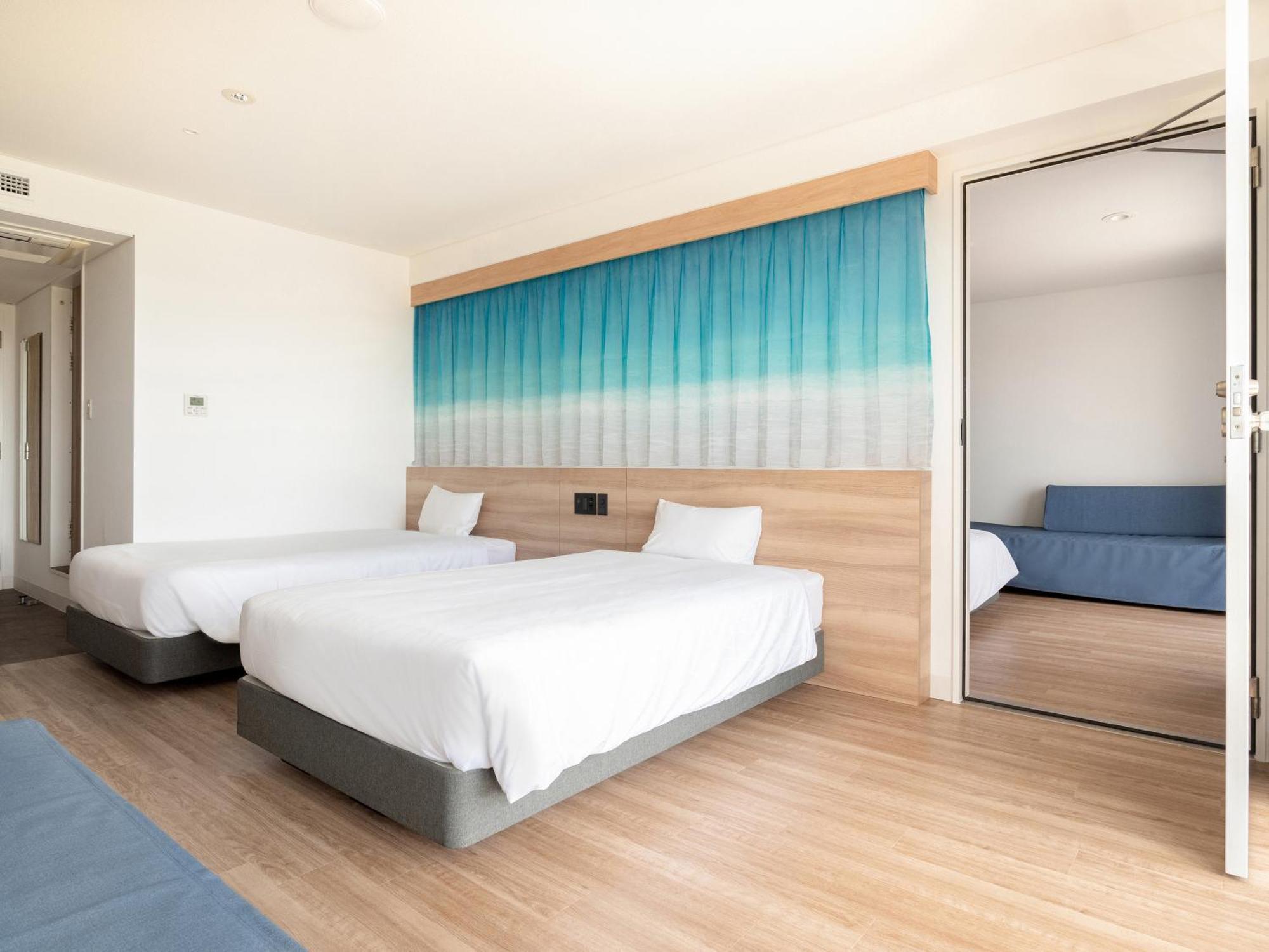 Watermark Hotel Okinawa Kume Island كوميجيما المظهر الخارجي الصورة